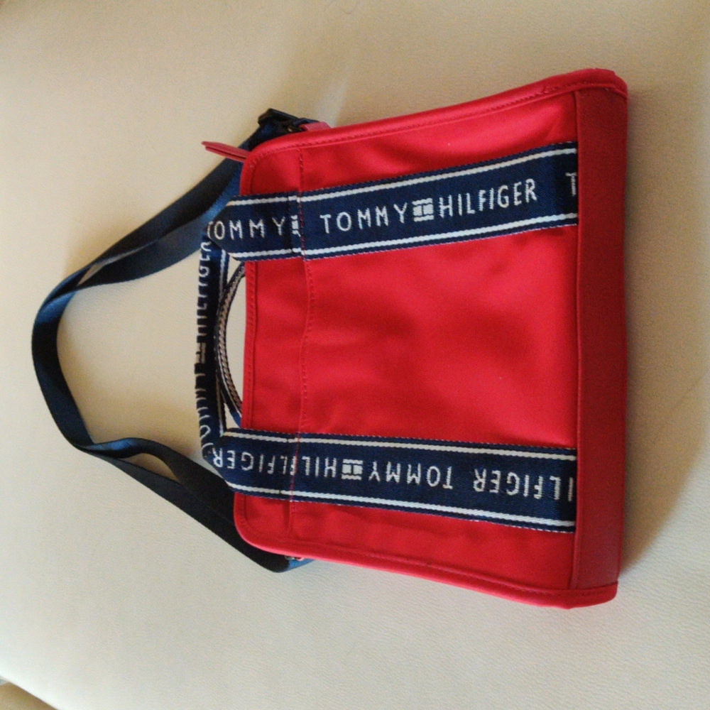 Tommy Hilfiger cross/tote bag